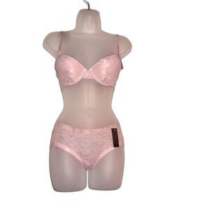 Youmita Peach Whip Lace Demi 32B Bra & Coordinating Small Seamless Panty